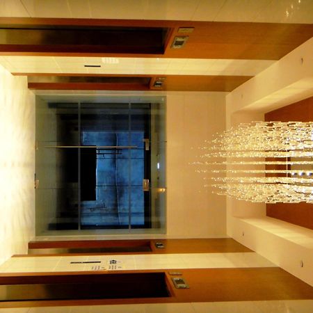 Bsa Twin Towers Aparthotel Mandaluyong Kültér fotó