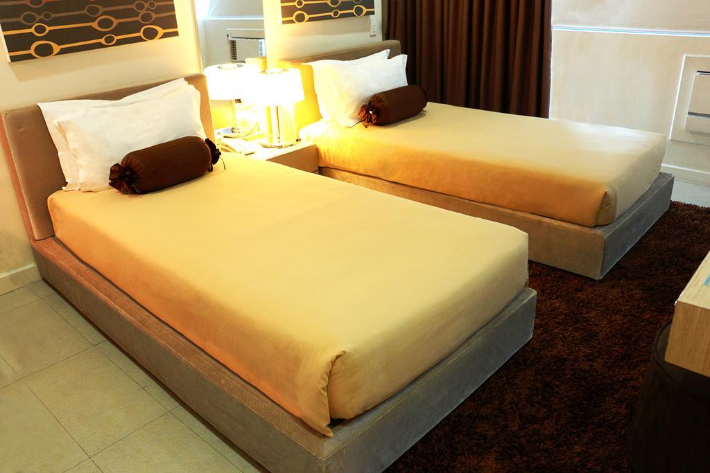 Bsa Twin Towers Aparthotel Mandaluyong Kültér fotó