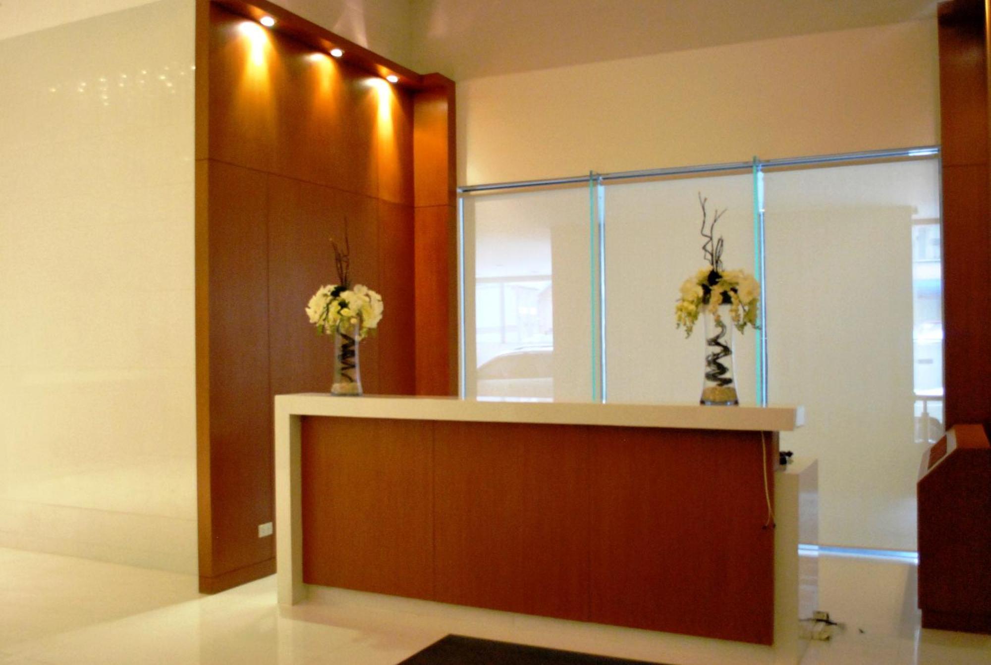 Bsa Twin Towers Aparthotel Mandaluyong Kültér fotó