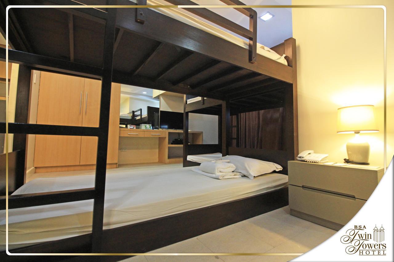 Bsa Twin Towers Aparthotel Mandaluyong Kültér fotó