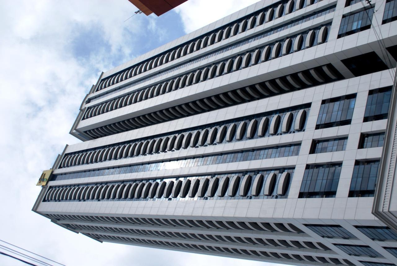Bsa Twin Towers Aparthotel Mandaluyong Kültér fotó