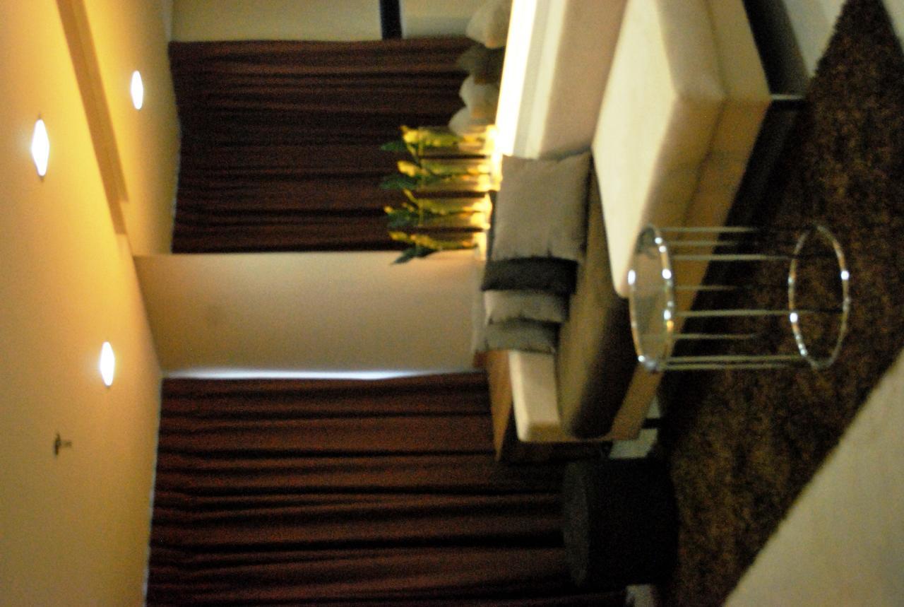 Bsa Twin Towers Aparthotel Mandaluyong Kültér fotó